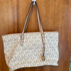 Michael Kors Tote.